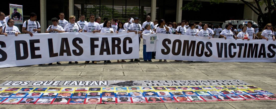 CNNE 280407 - colombia-conflict-rebels-farc-peace-talks-forum-victims