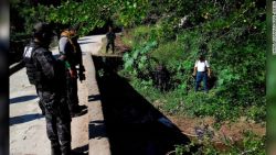 CNNE 281025 - 160428120105-cnnee-pkg-krupskaia-alis-el-video-oculto-de-ayotzinapa-periodistas-giei-zeron-pgr-00044308-story-top