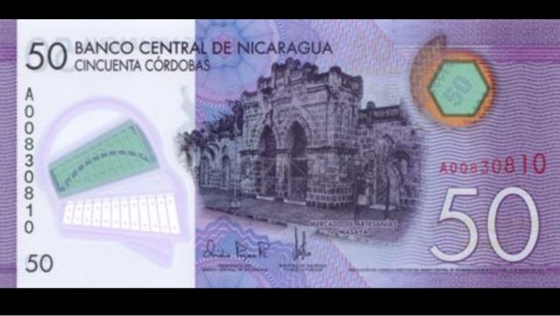 El billete de 50 córdobas de Nicaragua tiene en una de sus caras el icónico mercado de artesanías masaya. Fue presentado el 26 de octubre de 2016.