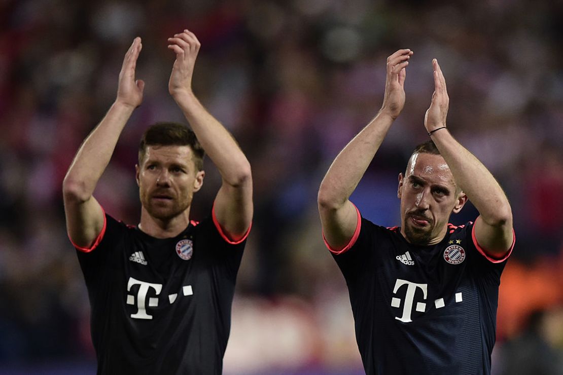 Xabi Alonso junto al francés Franck Ribéry en el Bayern Munich.