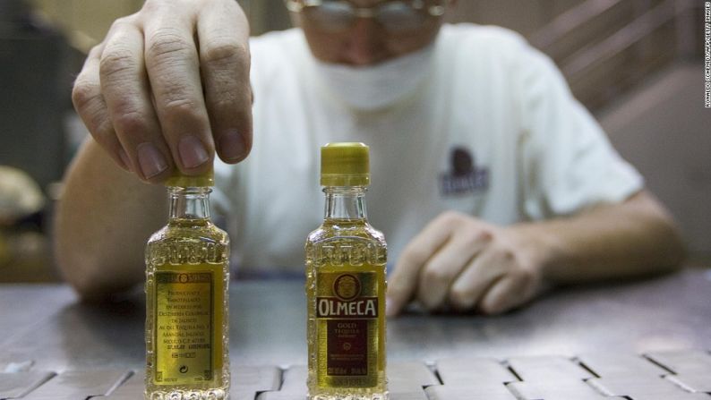 El licor nacional de México es un estándar mundial en los bares, con exportaciones a 96 países.