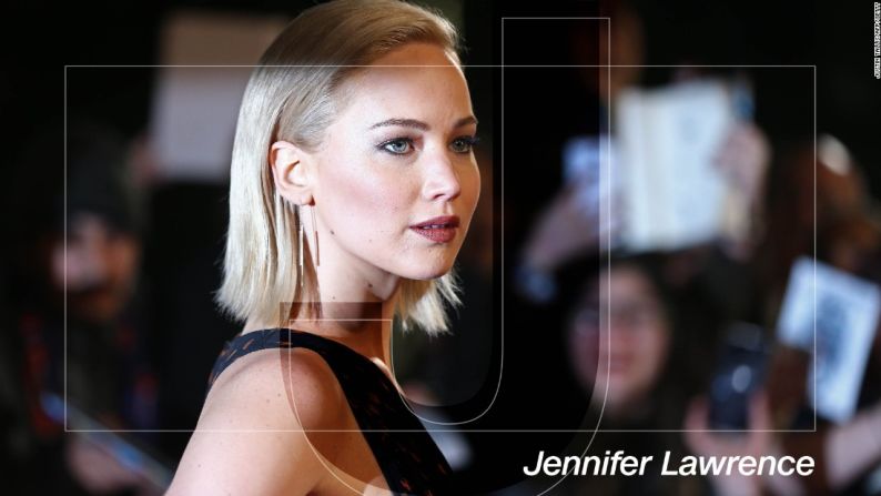 Jennifer Lawrence: la actriz mejor pagada según Forbes ganó 52 millones de dólares el año pasado. Lawrence, de 25 años, está luchando por la igualdad de género en la industria del cine luego que se diera a conocer –a través de un ‘hackeo’ a Sony Entertainment– que JLaw ganó significativamente menos que otros de sus colegas masculinos durante la filmación de ‘American Hustle’. Según reportes, la actriz ganó 8 millones de dólares más que su coestrella, Chris Pratt, en la película ’Passengers’.