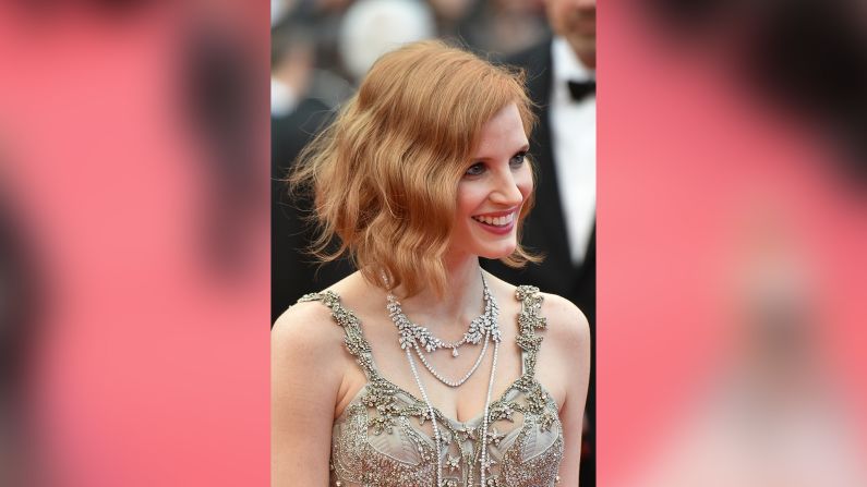 CNNE 285277 - cannes alfombra roja collar largo alberto pizzoli afp getty images