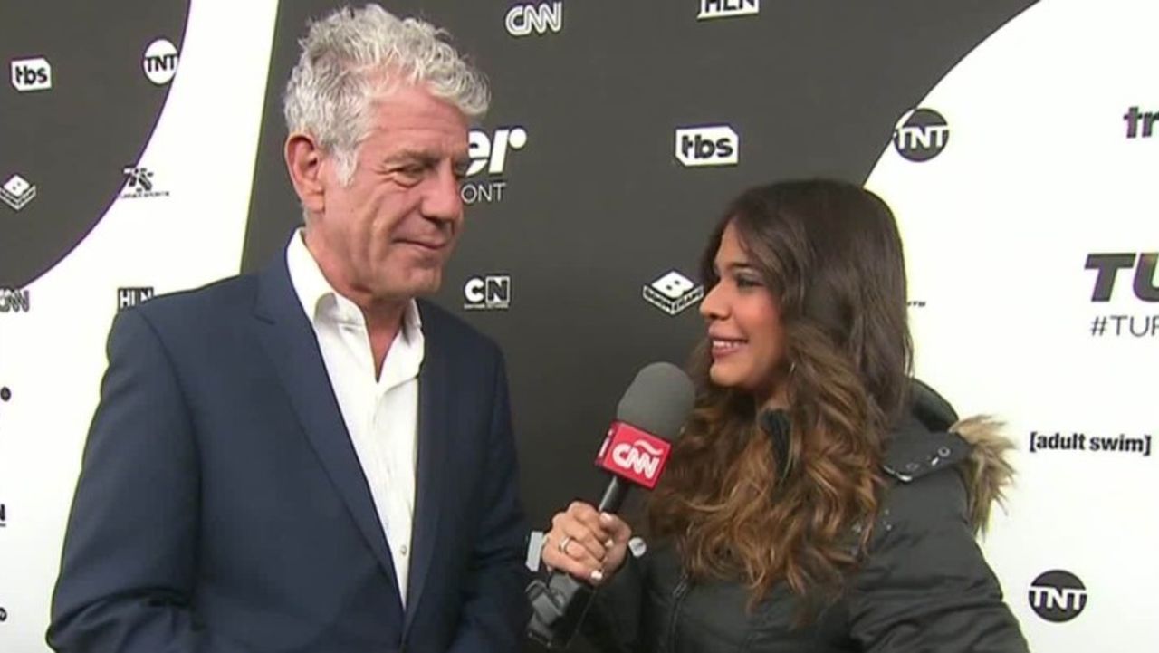 CNNE 287835 - showbiz anthony bourdain and mariela encarnacion