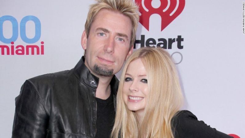 La cantante Avril Lavigne confirmó que ella y quien fuera su esposo desde hacía dos años Chad Kroeger se separaron.