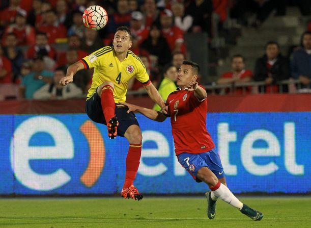 Santiago Arias, lateral.