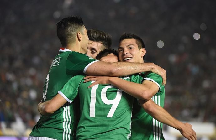 México logró su clasificación a cuartos de final de la Copa América Centenario tras la victoria por 2-0 frente a Jamaica.