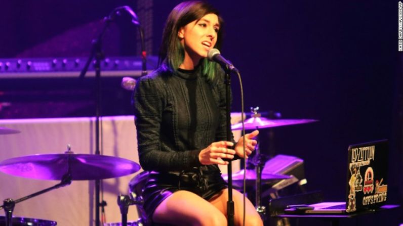 Christina Grimmie fue herida a tiros en Orlando, Florida, cuando firmaba autógrafos después de un concierto. Horas más tarde murió.