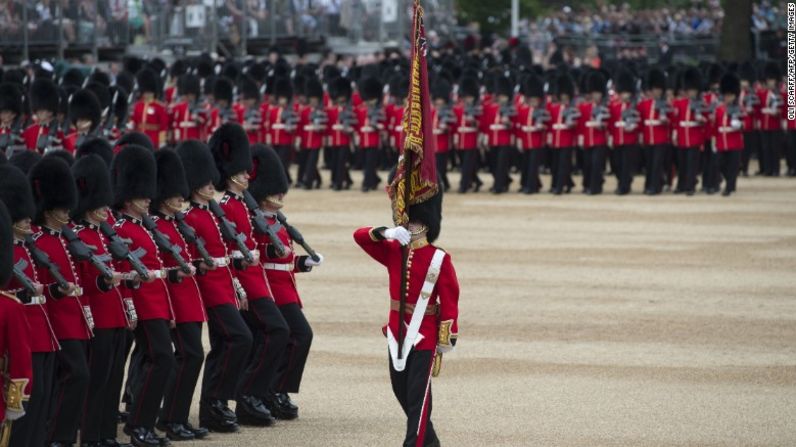 Monumental. Así fue la celebración oficial de los 90 años de la reina Isabel II.