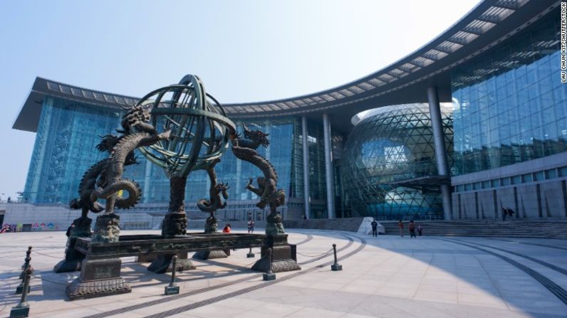 8. Museo de Ciencia y Tecnología de Shanghai, China — Este espacio tuvo 5,9 millones de visitantes en 2015. El alucinante aumento de 41% de visitantes se debió probablemente a la consolidación de un museo grande y varios pequeños.