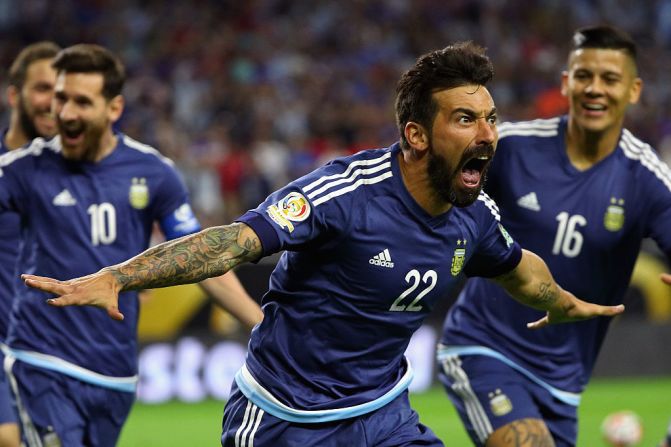 El marcador lo abrió Lavezzi a los 4 minutos.