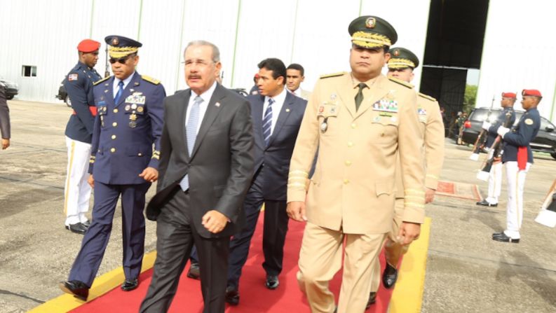 Como presidente pro témpore de la Comunidad de Estados Latinoamericanos y Caribeños (CELAC), el presidente de República Dominicana, Danilo Medina, es otro de los asistentes a La Habana. “El avance del cese a las hostilidades va en la dirección de cerrar definitivamente cualquier tipo de conflicto en las Américas”, dijo el mandatario antes de su viaje a Cuba.