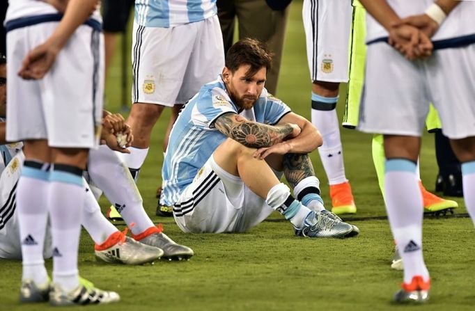 Lionel Messi falló en la tanda de penaltis para decidir al campeón de la Copa América.