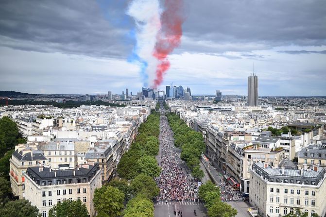 Francia celebra su fiesta nacional este 14 de julio en la que se conmemora la toma de la Bastilla por miles de ciudadanos, dando inicio a la Revolución Francesa.