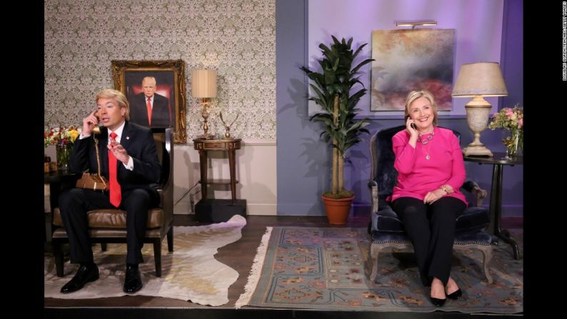 Como precandidata a la presidencia por el Partido Demócrata, Clinton fue invitada al “Tonight Show” de Jimmy Fallon en septiembre de 2015.