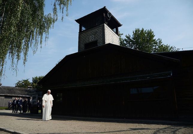 El papa también se reunirá con sobrevivientes del holocausto durante su visita a Polonia (FILIPPO MONTEFORTE/AFP/Getty Images).