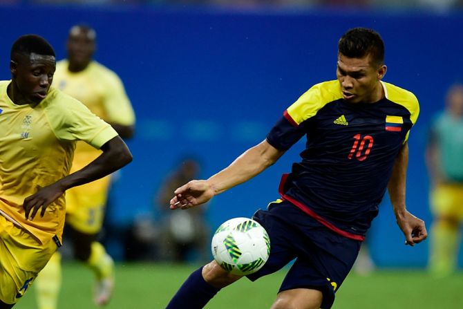 Colombia empató 2-2 con Suecia.