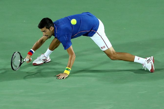 En un apretado partido que quedó 7-6 y 7-6, el argentino puso contra las cuerdas a Djokovic, actual número 1 del mundo de la ATP.