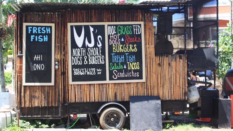 Honolulu, Hawai — Hawai no solamente saca a las calles la versión más creativa de su cocina local. También tiene una cultura de comida en camiones con interesantes diseños.