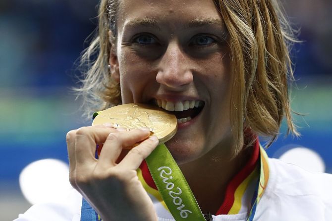 Mireia Belmonte ha ganado una medalla de oro y otra de bronce.