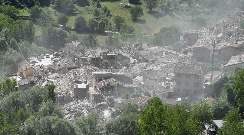 Vista general de Pescara del Tronto, un pueblo italiano destruido por el terremoto de este 24 de agosto.