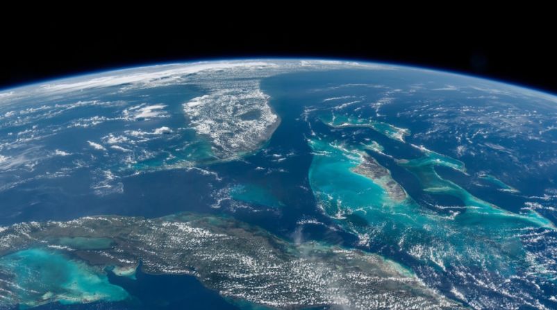 Así se ven desde el espacio Cuba, Bahamas, el sur de Florida, el Caribe y la región del golfo de México.