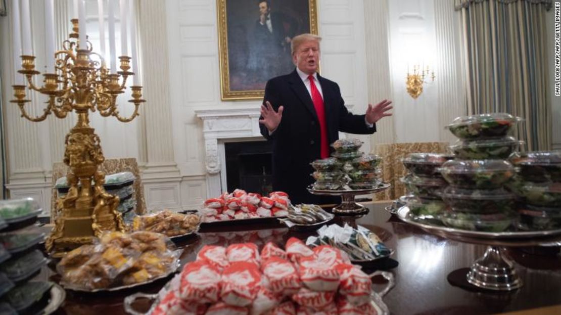 CNNE 31fa587e - 190115094930-trump-clemson-white-house-burgers-2-exlarge-169