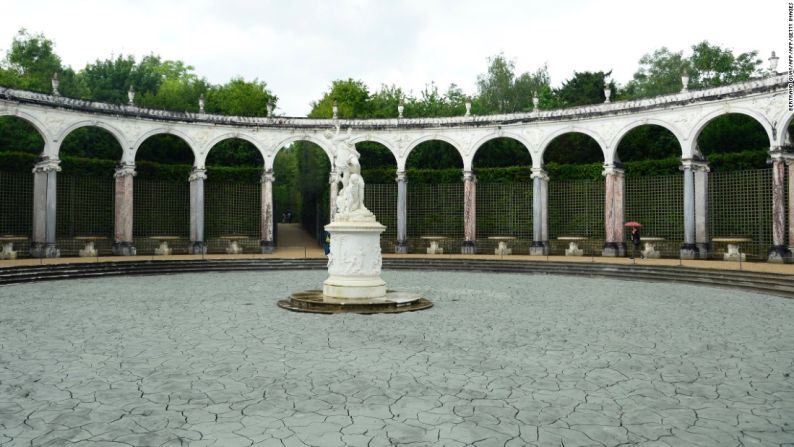 ‘Glacial Rock’ en el Palacio de Versalles, cerca de París, 2016.