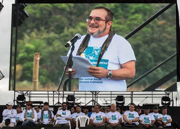 El comandante en jefe de las FARC, Rodrigo Londoño, alias "Timochenko", instaló la X Conferencia Nacional Guerrillera de las FARC, en Yarí, Colombia.