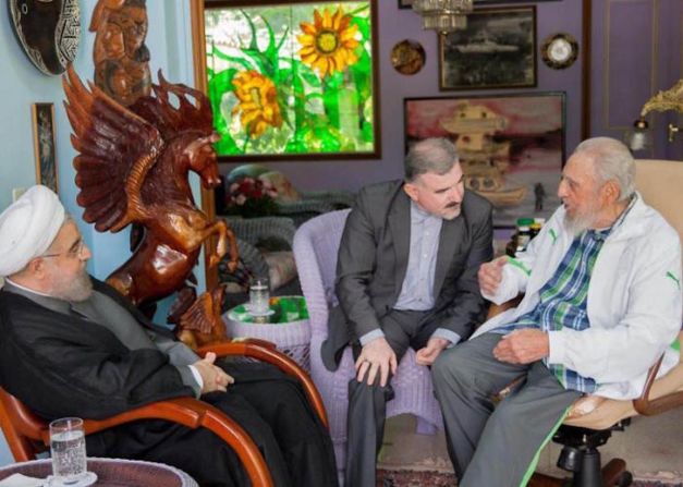 El presidente de Irán, Hassan Rouhani, llegó en una visita oficial a La Habana, Cuba, el 19 de septiembre de 2016. Allí se reunió con Fidel Castro.