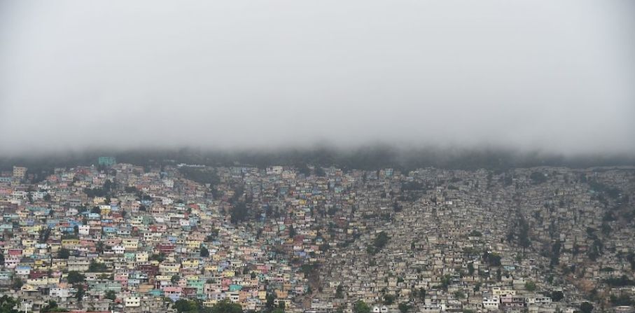 Nubes sobre las montañas de Petion Ville, en Puerto Príncipe.