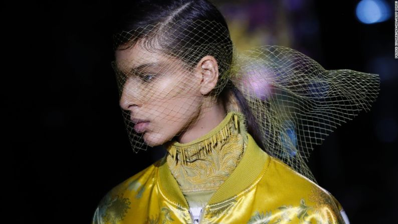 Semana de la Moda de París, primavera-verano 2017 - Dries Van Noten