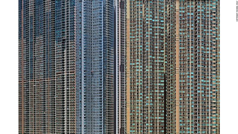 "Architecture Density" o "Arquitectura Densa" - La serie examina el problema de vivienda de Hong Kong.