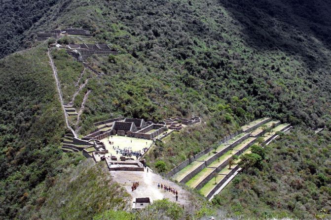 Choquequirao, en el valle de Apurimac en Perú, una zona para conocer y revivir la cultura inca. Está en el primer lugar de las regiones recomendadas.