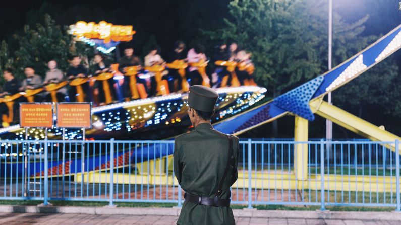 "No nos permitían fotografiar a soldados, pero.