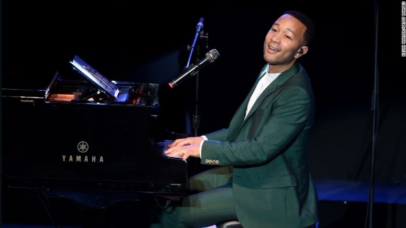 El músico John Legend fue uno de los artistas que tocó en el concierto “Hillary Clinton: ella está con nosotros”, que se realizó en junio pasado en el Teatro Griego de Los Ángeles.