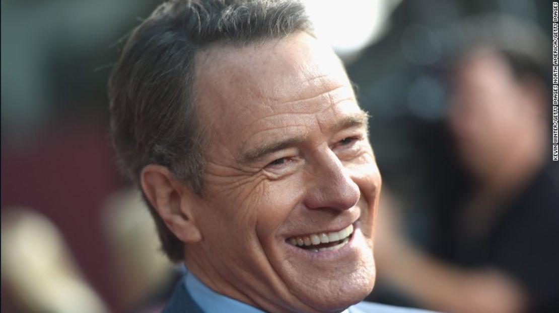 Mejor llamen a una empresa en movimiento para Bryan Cranston si gana Trump.