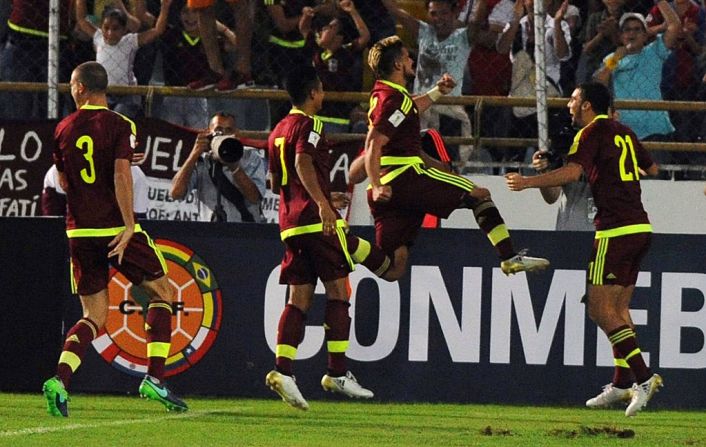 Venezuela se sacudió de los malos resultados con una contundente goleada por 5-0 sobre Bolivia en Maturín.