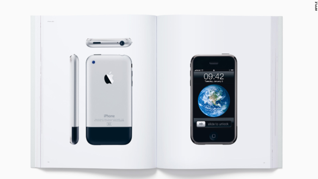 CNNE 347081 - apple-book-3