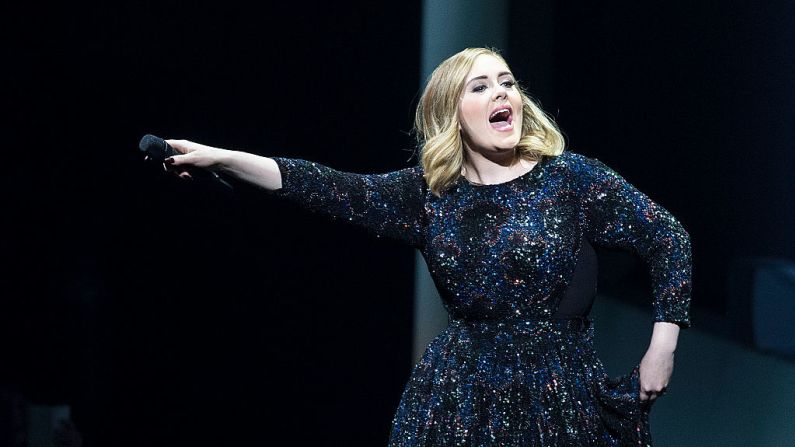 Adele recibió el premio a Artista Favorito Adulto Contemporáneo.