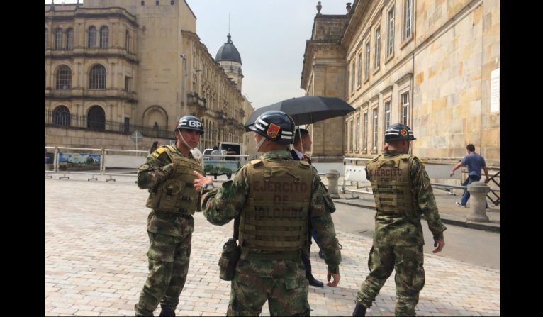 Un fuerte dispositivo de seguridad rodea el Teatro Colón, donde se firmará el nuevo acuerdo de paz con las FARC. La prensa no tendrá acceso.