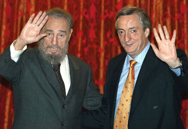 Fidel Castro y Néstor Kirchner, presidente de Argentina, en mayo de 2003.