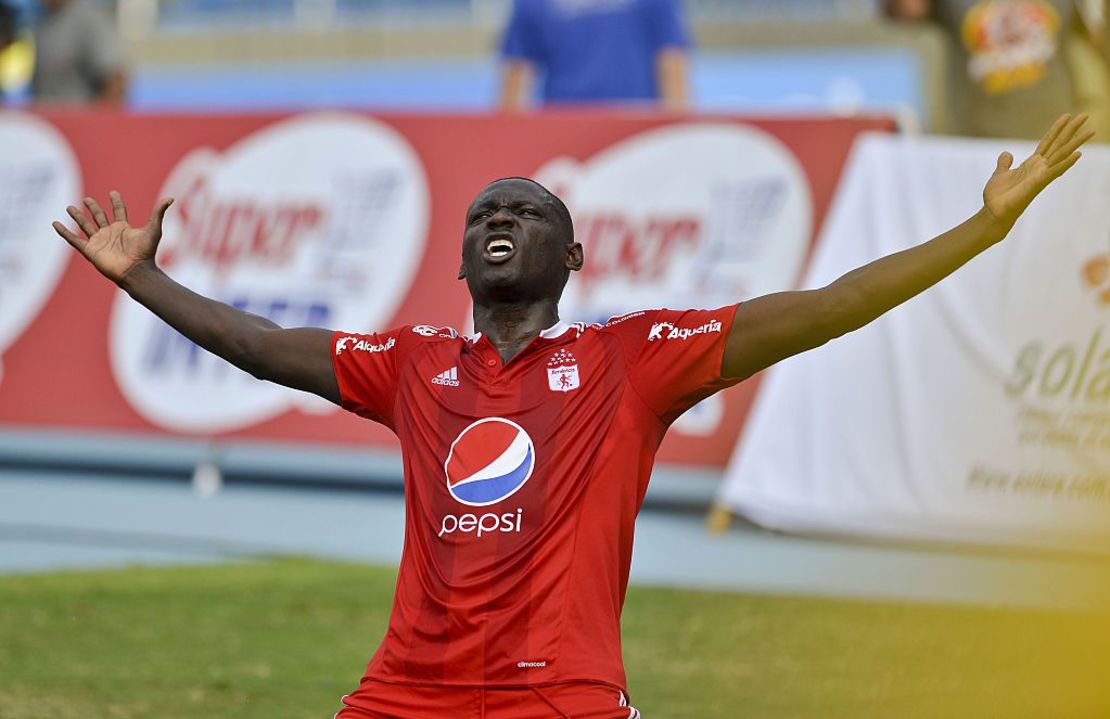 Cristian Martínez celebra su anotación.