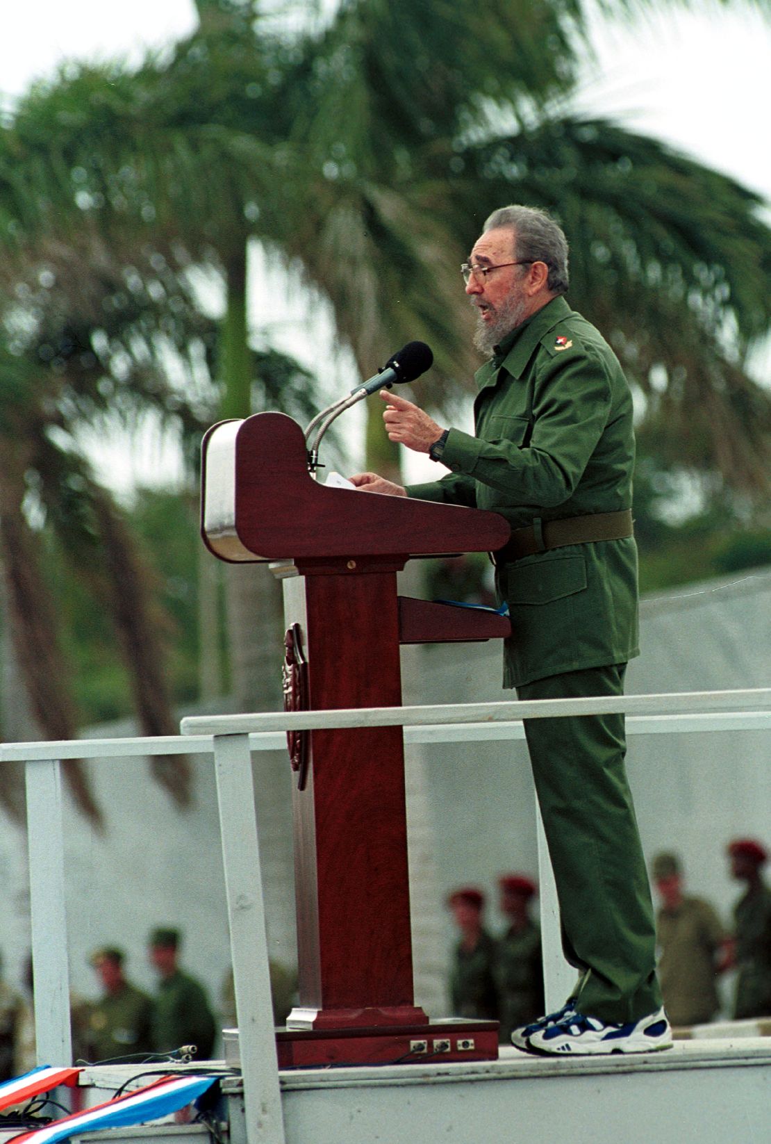 1 de mayo de 2001 | Fidel Castro durante un discurso del Día del Trabajo en La Habana.