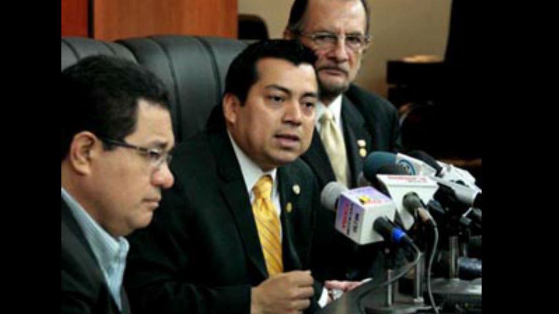 Leonel Flores Sosa fue nombrado como director del ISSS en 2011 durante el mandato de Mauricio Funes.