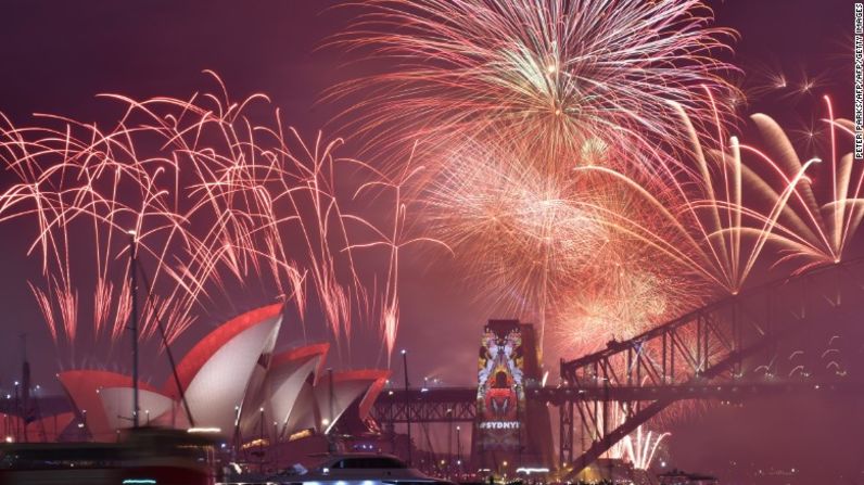 La doble celebración de Año Nuevo con PrivateFly comienza en Sydney. Cerca del Aeropuerto Internacional Kingsford Smith de Sydney un avión G650 esperará a los viajeros para despegar hacia Los Ángeles a las 2 de la mañana.