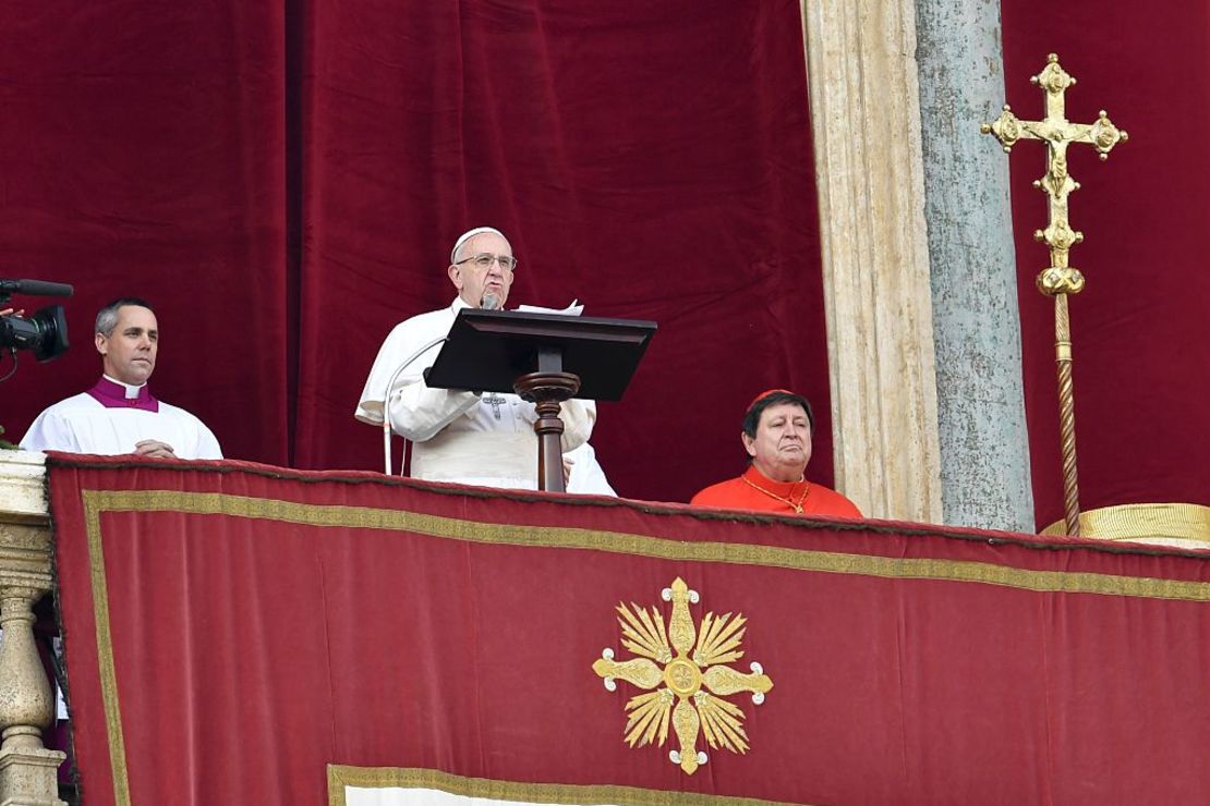 CNNE 362758 - vatican-pope-christmas-urbi orbi