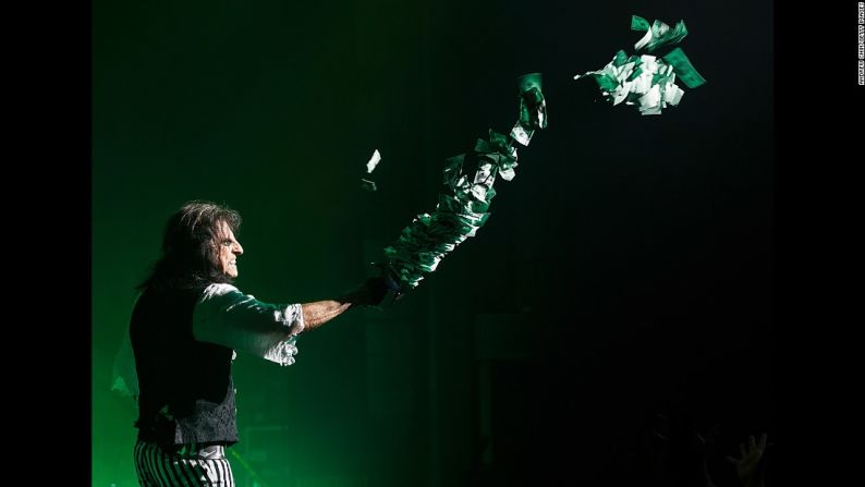 La leyenda del Rock Alice Cooper se presentó en Vancouver, Columbia Británica, el 19 de octubre.