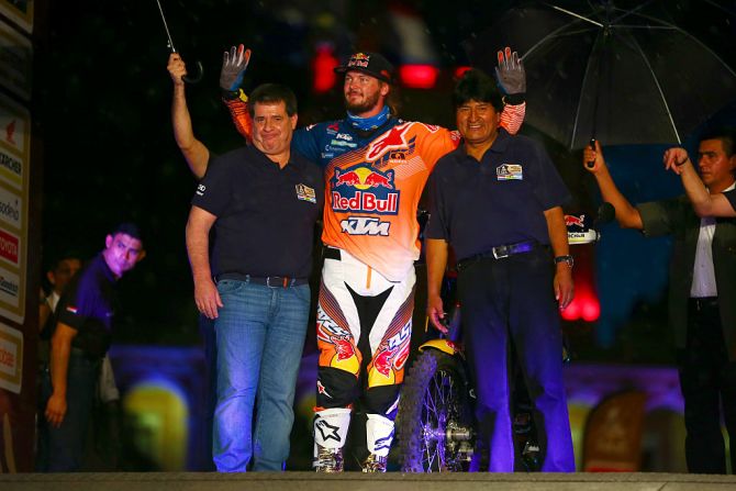 El piloto Sebastien Loeb y su copiloto Daniel Elena de Francia.