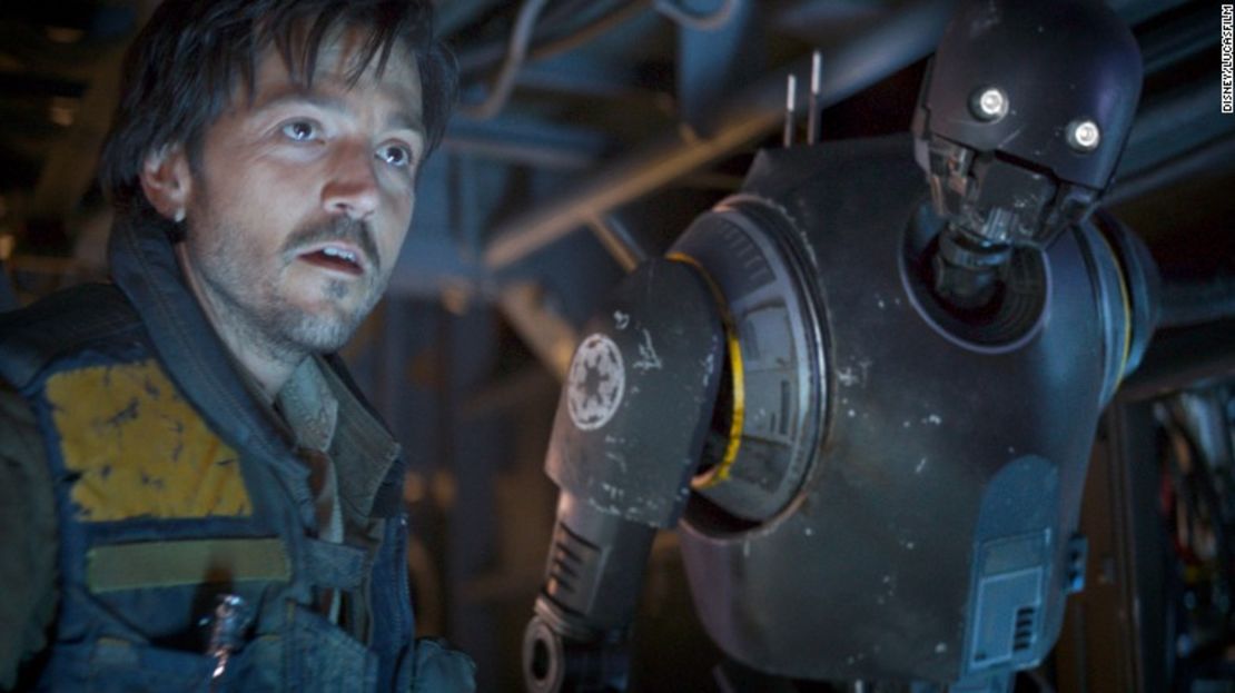 CNNE 365839 - 161213131139-rogue-one-cassian-andor-k2so-exlarge-169